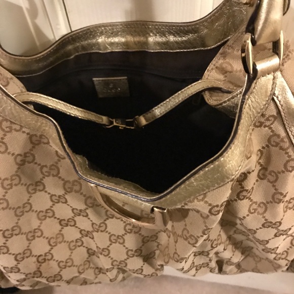 Gucci Bag - Picture 2 of 3